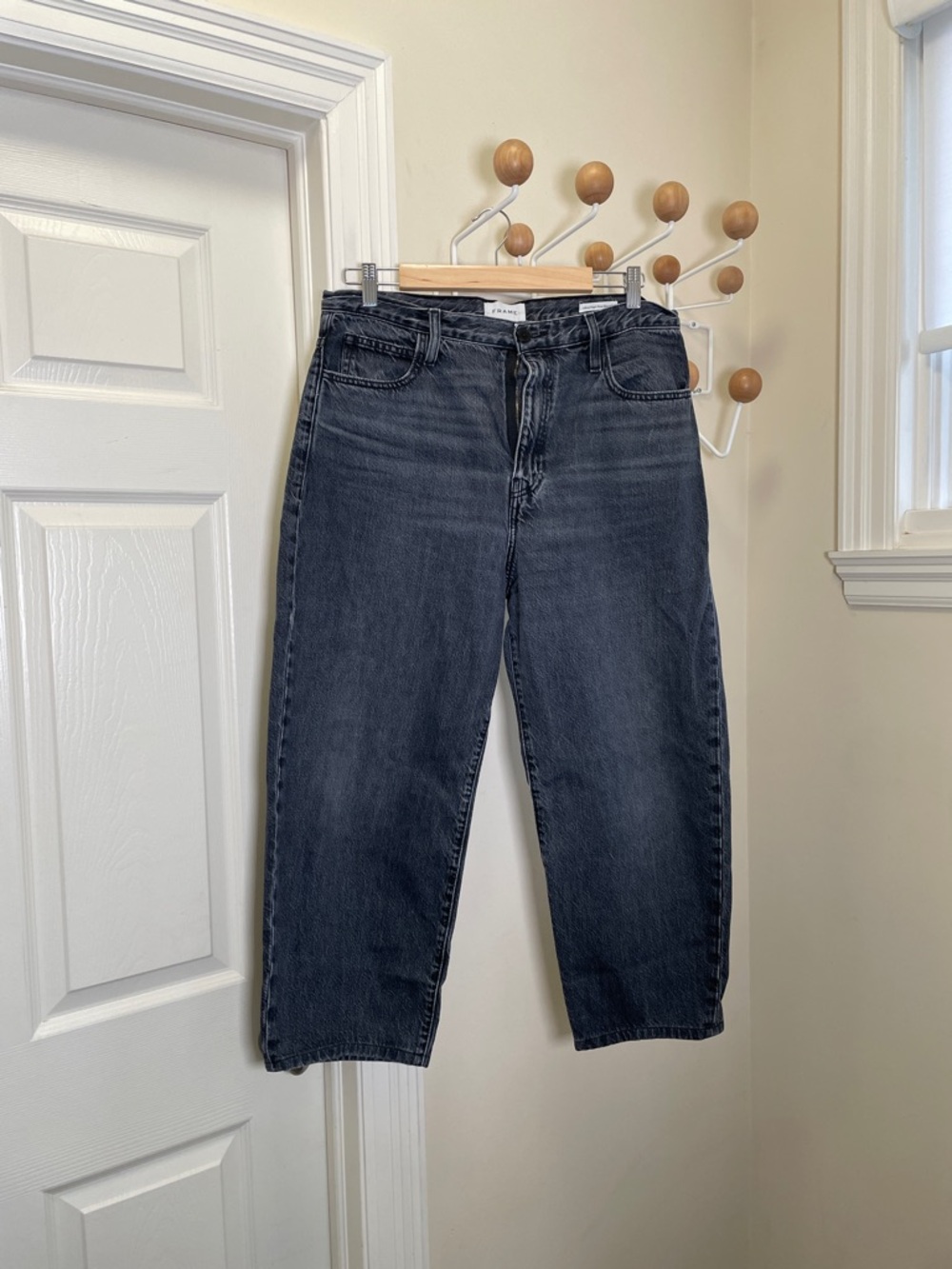 FRAME - Ultra High Rise Barrell Denim Jeans - Black - 31